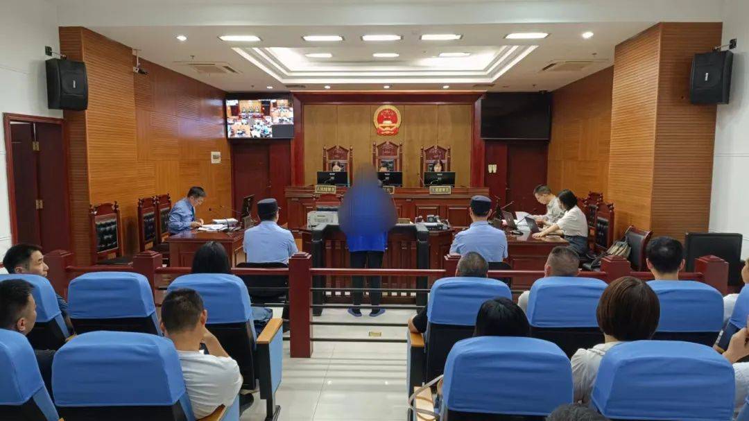 高新区纪工委监察工委：“沉浸式”学习纪法 “零距离”警示教育