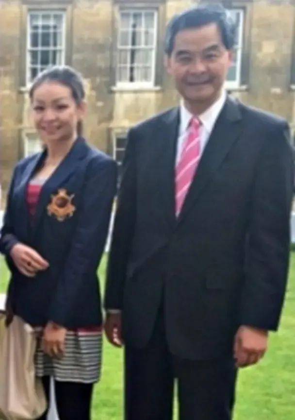 梁振英爱女离世<strong></p>
<p>BSV交易</strong>！年仅33岁