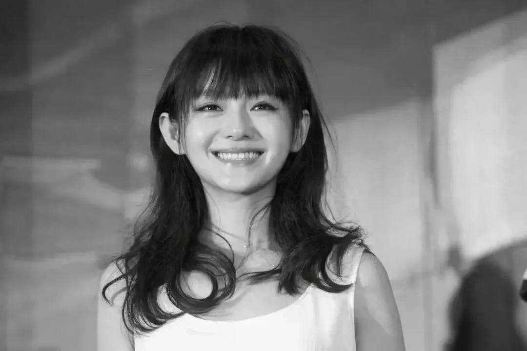 知情人士称小S心理状况仍不稳定<strong></p>
<p>ETH交易所</strong>，今年或复工无望
