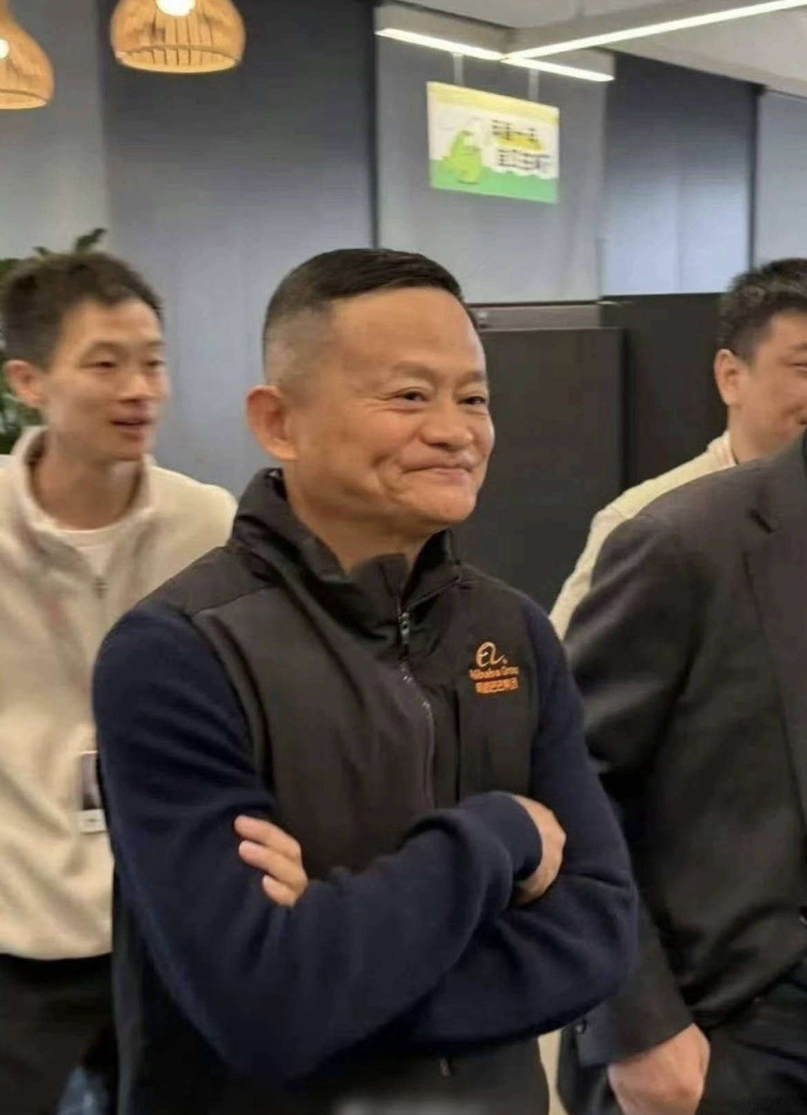 刘强东穿39元T恤逛街<strong></p>
<p>泰达币交易所</strong>，章泽天穿200块防晒衫，新贵们可没那么“老钱”！
