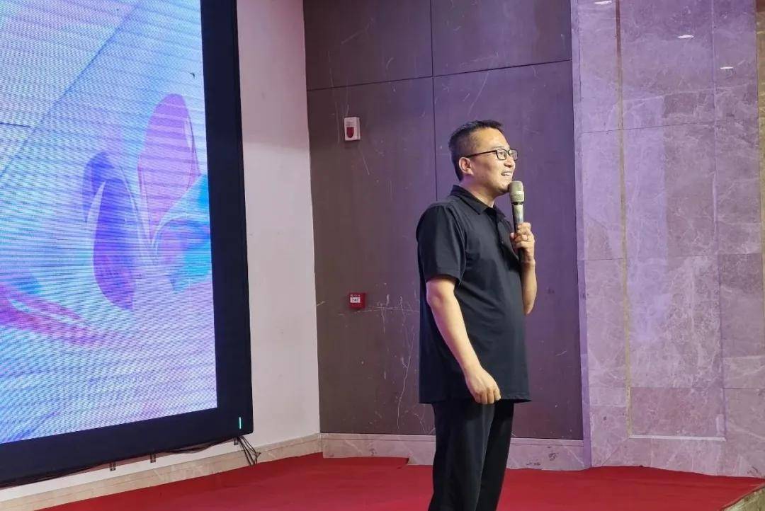 好惠花 | 以热爱·赴未来——山东菏泽峰会圆满收官<strong></p>
<p>区块链挖矿交易所</strong>，行业首推“规范市场 合规运营”服务商准则！