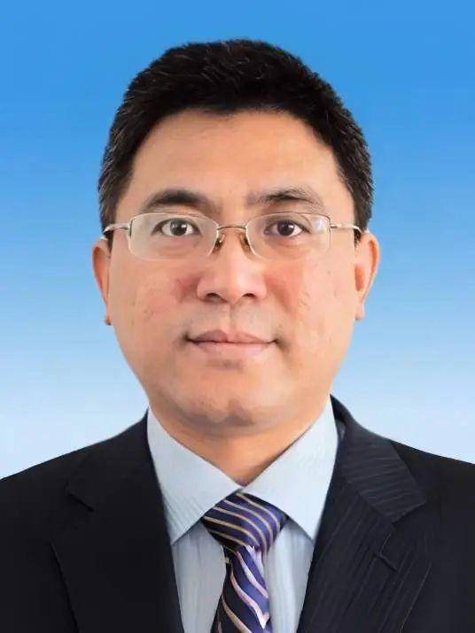 中组部有关负责同志宣布中央决定：<strong></p>
<p>IPFS交易所</strong>他们的职务调整