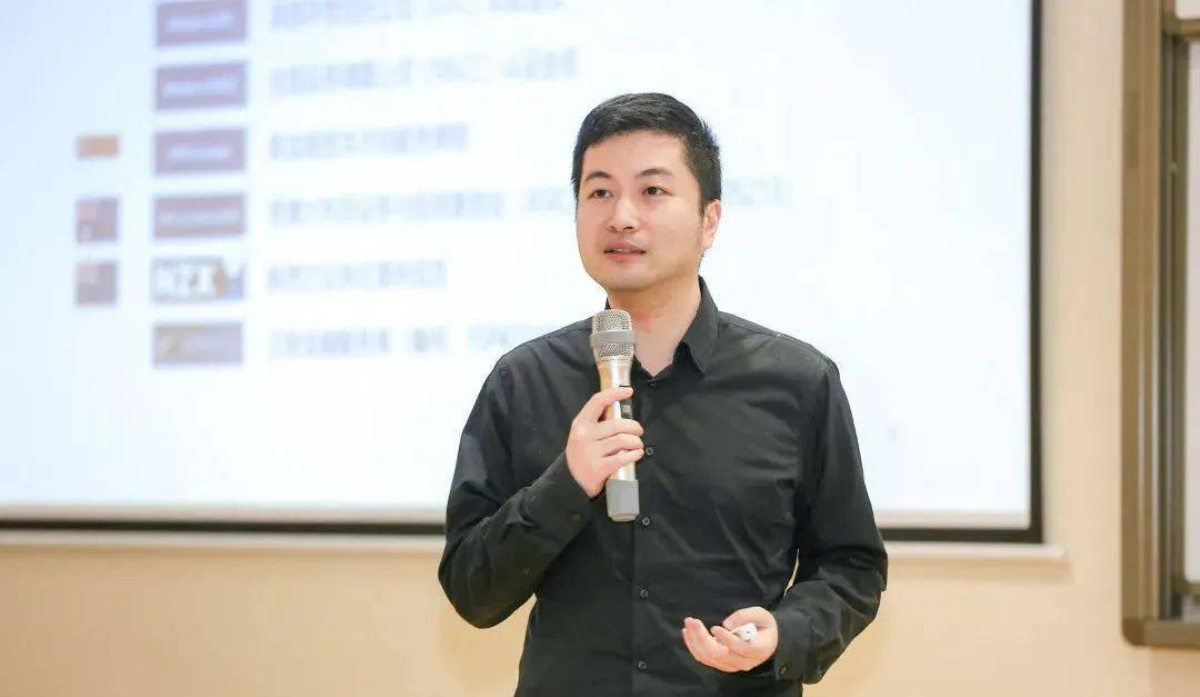 证券男(男孩去西部证券工作好吗)